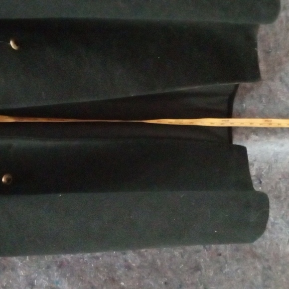 Black Coat - Picture 3 of 12